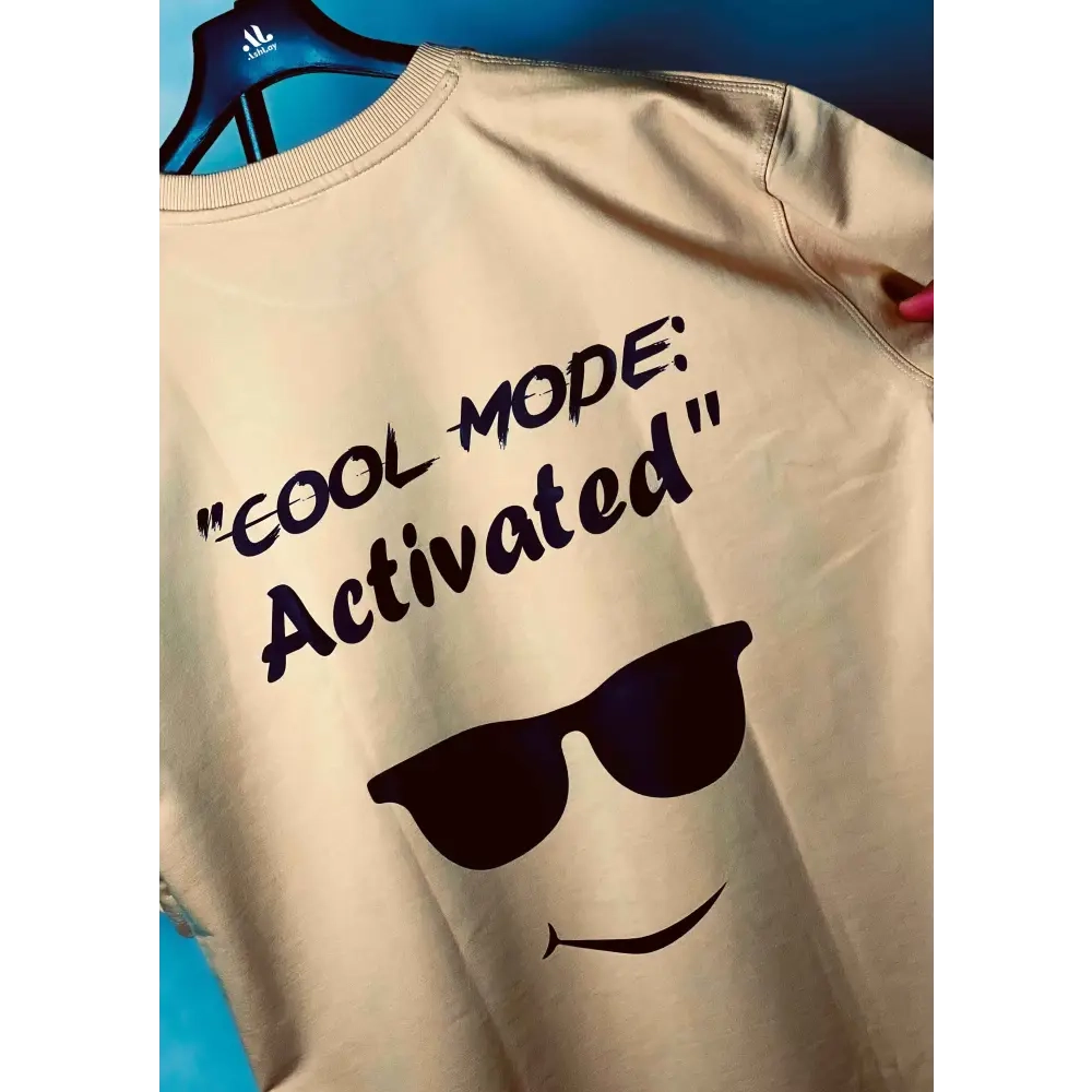 Ashlay ’Cool Mode: Activated’ Graphic T-Shirt - Oversized T-Shirt